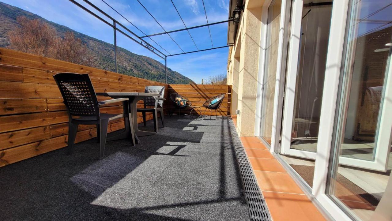 Entre Ciel Et Verdon Кастелан Екстериор снимка